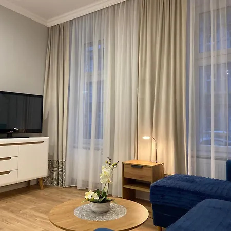 Na Przedmiesciu By Na Dni Appartement